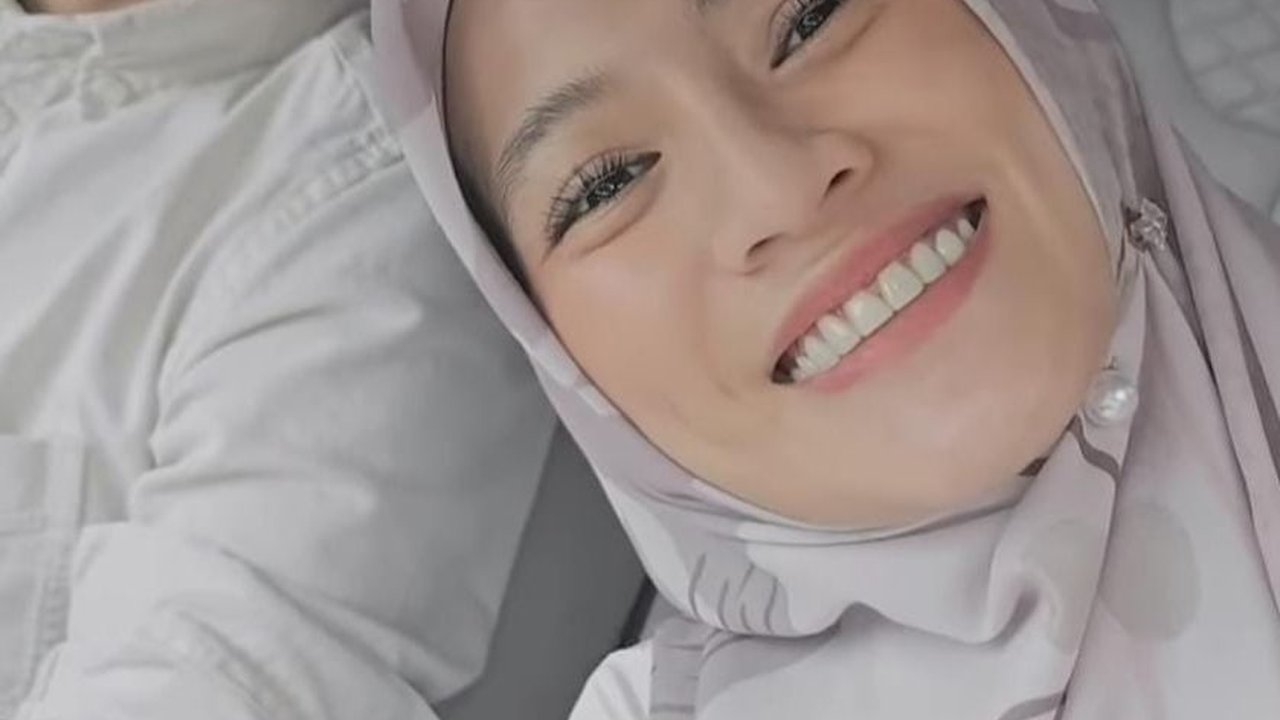 Detik-detik Alyssa Soebandono Umumkan Hamil Anak Ketiga, Dude Harlino Full Senyum & Anak Pertama Nangis Haru