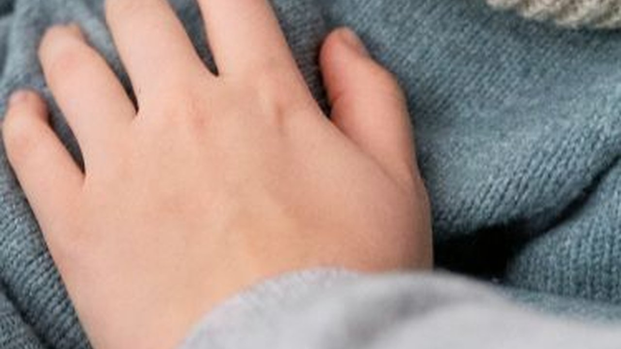 Penyebab Menggigil pada Anak dan Cara Mengatasinya, Jangan Panik