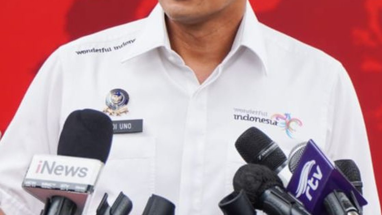 Dongkrak Pariwisata, Jokowi Minta Menteri Sandiaga Dirikan Indonesia Tourism Fund