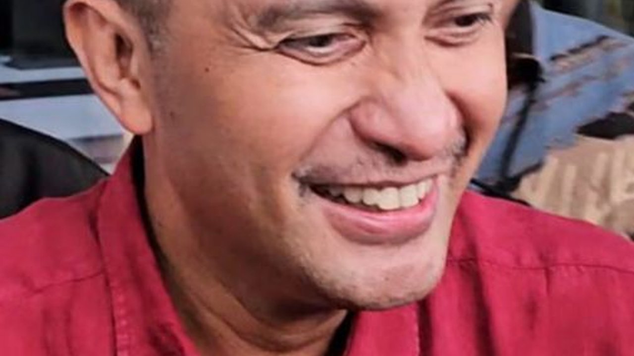 Senyum Wamenkumham Eddy Hiariej Lepas Diperiksa KPK