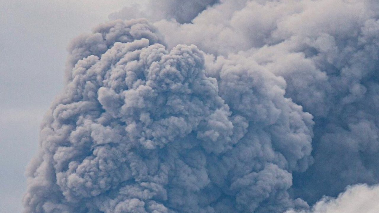 Erupsi Gunung Marapi Sumbar, Diduga Akibat Naiknya Akumulasi Gas