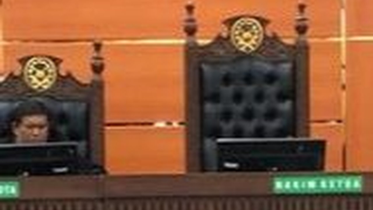 Sekretaris MA Hasbi Hasan Jalani Sidang Perdana Suap Gratifikasi Hari Ini