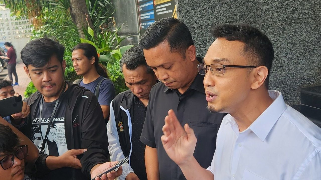 Penuhi Panggilan Polisi, Jubir TPN Aiman Kantongi Bukti Aparat Tak Netral