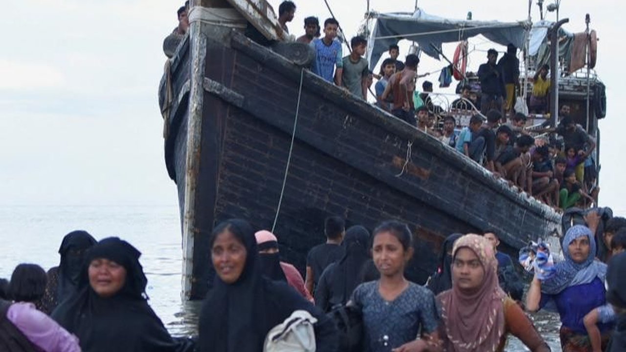 Kapolri Bakal Koordinasi dengan UNHCR soal Pengungsi Rohingya di Aceh