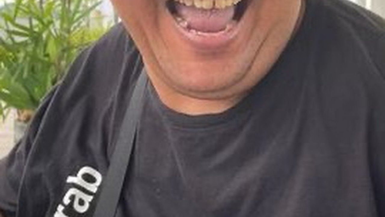 Dikabarkan Jadi Tukang Parkir, Simak Perjalanan Karier Artis Fahmi Bo