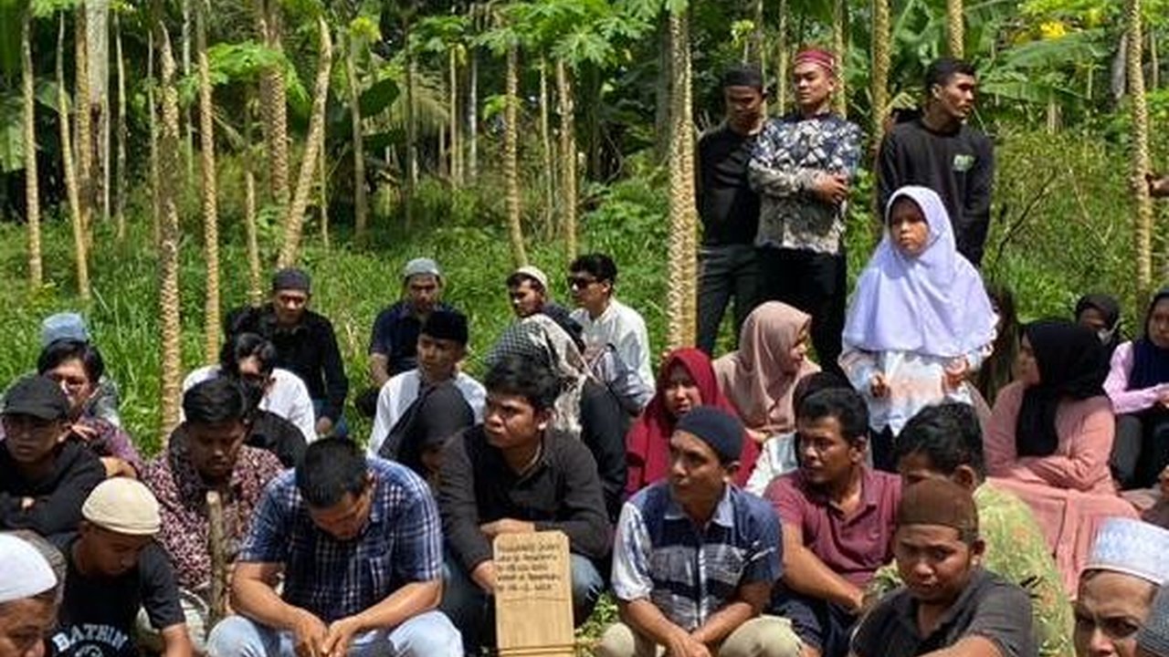 Cerita dari Atas Gunung Marapi: Sebelum Wafat, Adan Tolong Teman yang Kakinya Patah saat Lari dari Erupsi