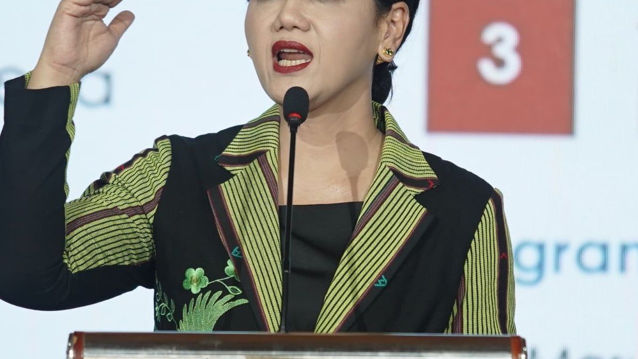 Tingkatkan Literasi Keuangan, OJK Edukasi Guru hingga Pelaku UMKM di Blora