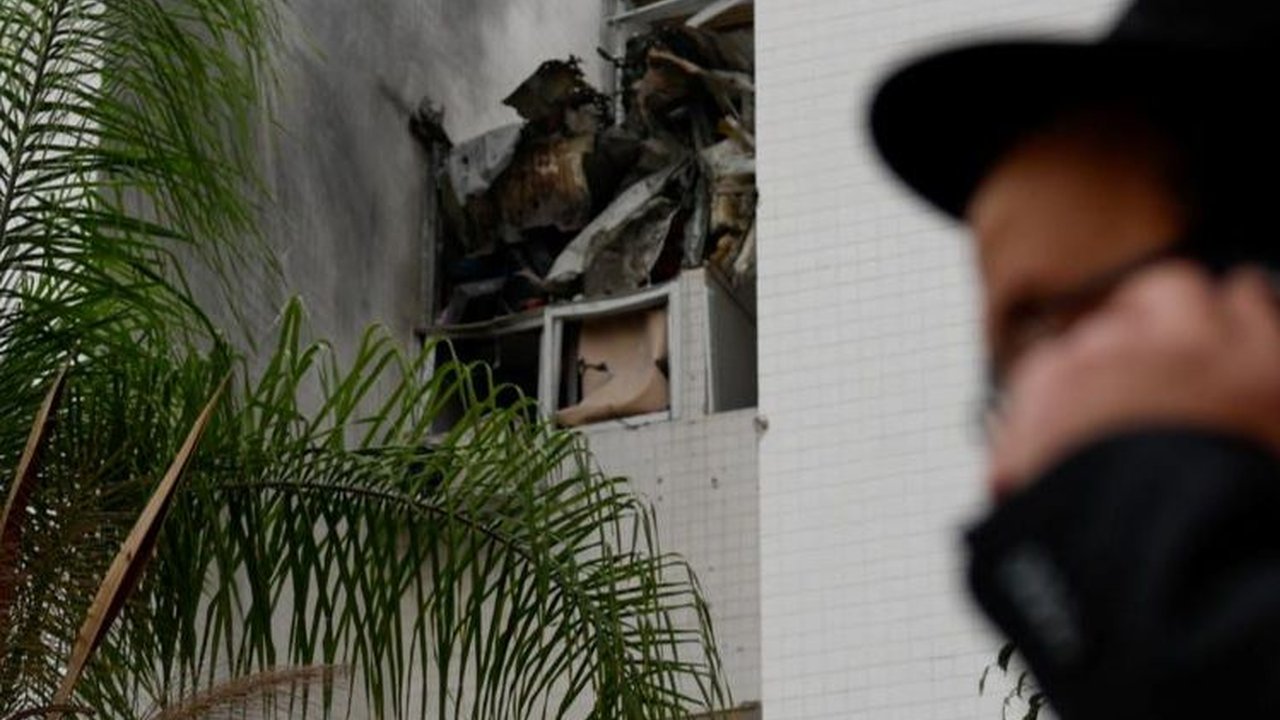 FOTO: Tembus Iron Dome Israel, Serangan Roket Gaza Jebol Tembok Apartemen di Ashkelon