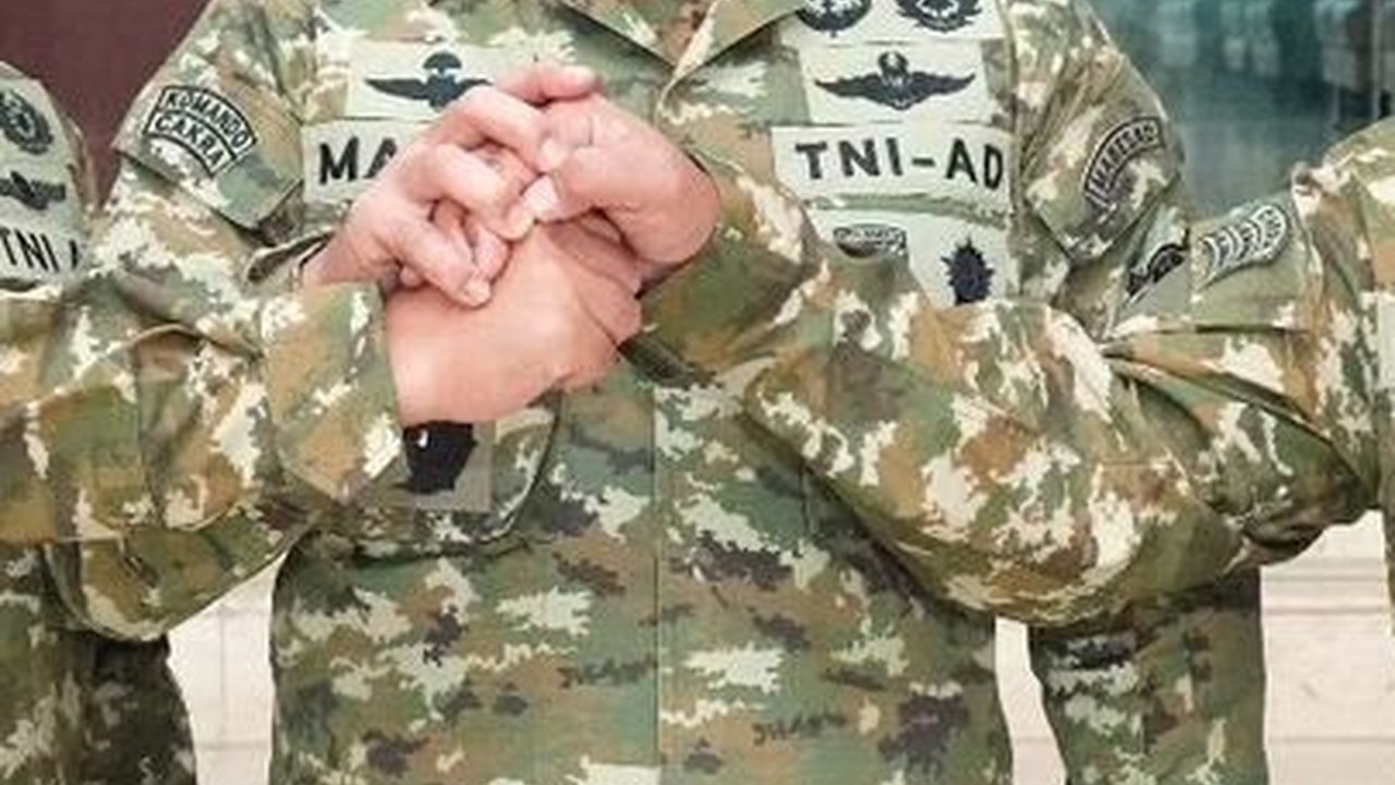 Jenderal Maruli Serahkan Tongkat Komando ke Pejabat Kostrad, Gagah saat Foto Bareng Bintang Satu dan Dua