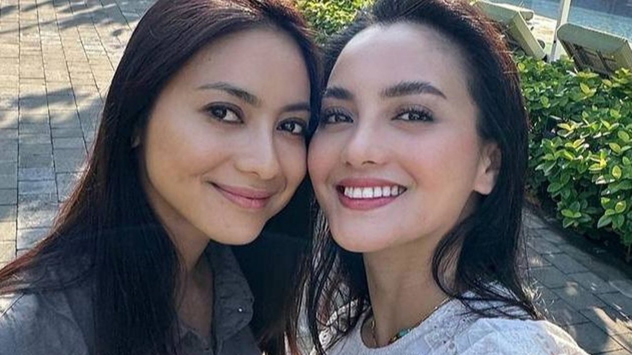 Sibling Goals! Potret Ririn Ekawati dan Rini Yulianti yang Selalu Kompak Meski sama-sama Sibuk