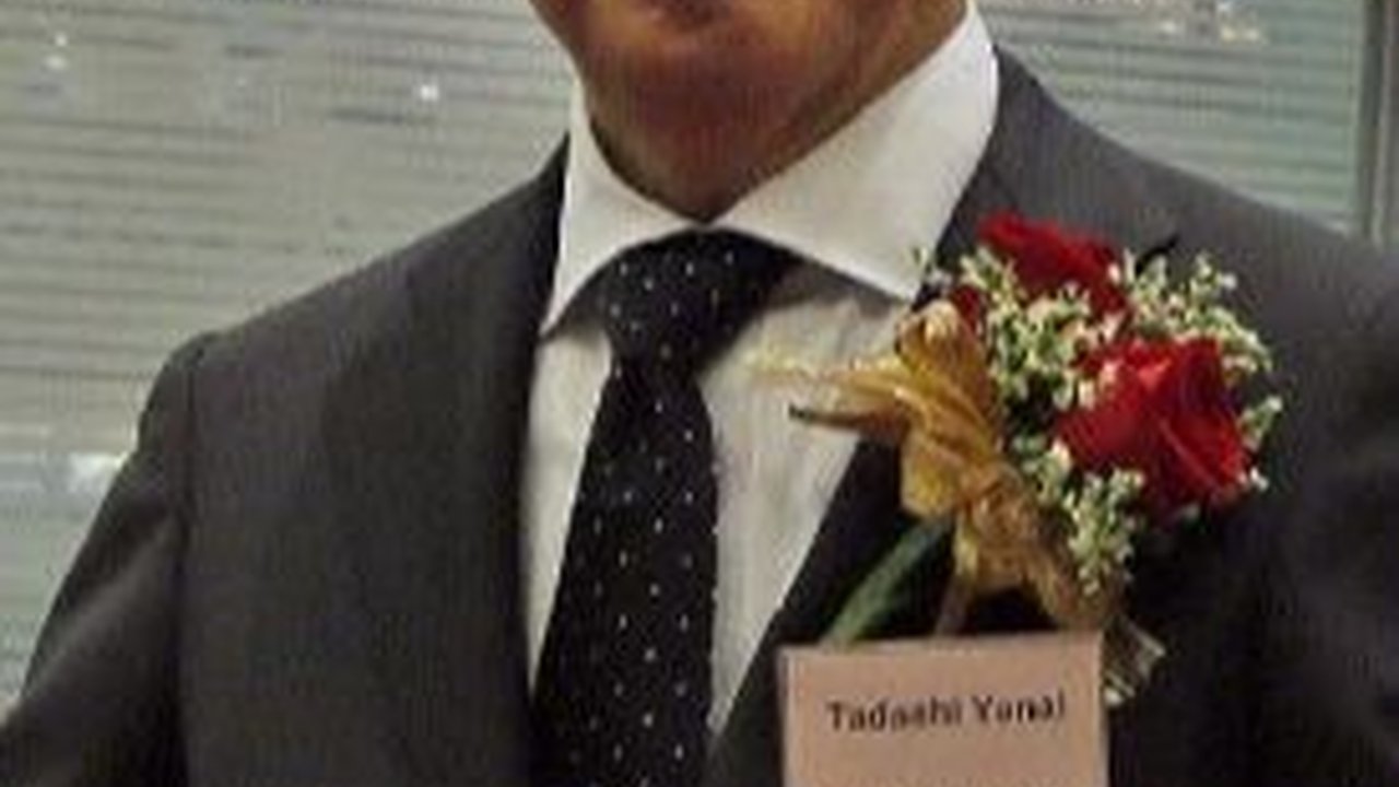 Berawal dari Typo, Brand Fashion Ini Bawa Tadashi Yanai Jadi Orang Terkaya di Jepang
