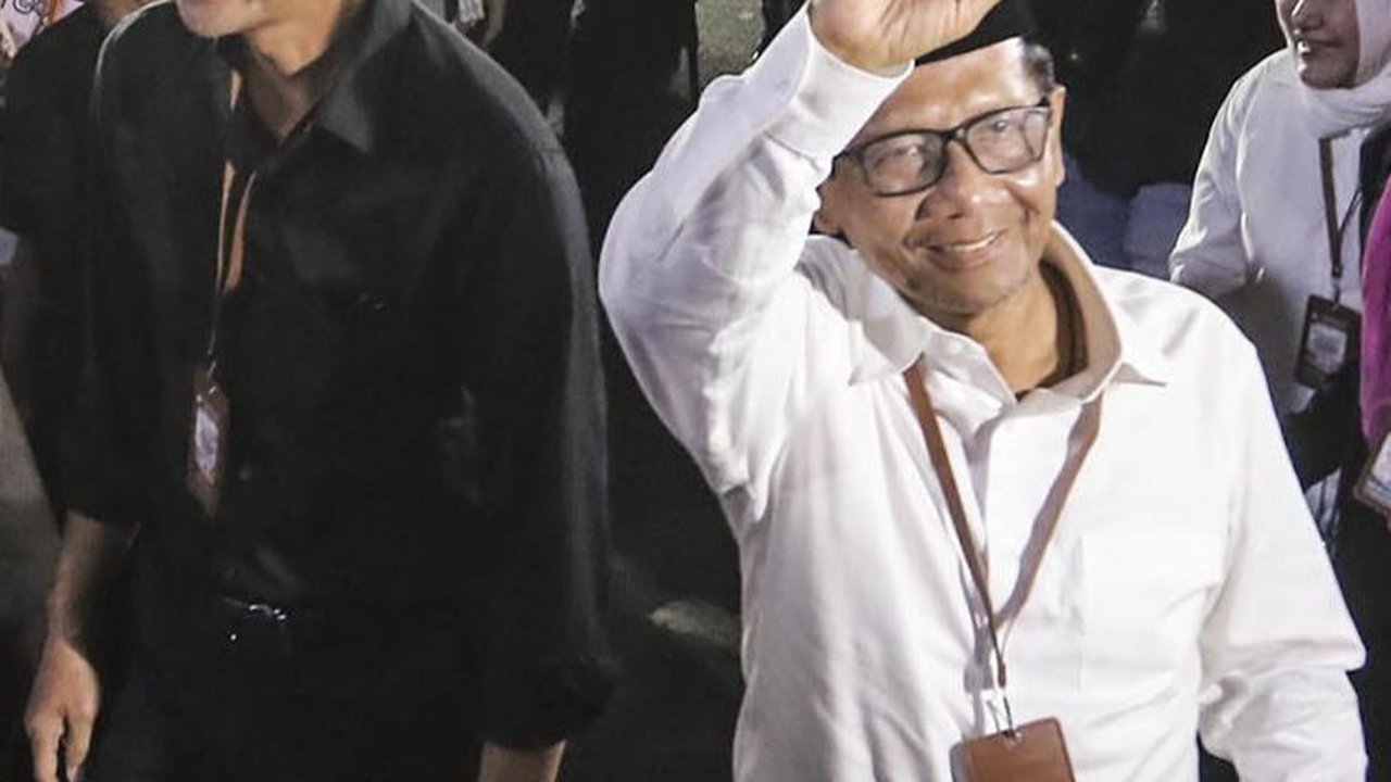 TPN Gelar Rapat Mingguan: Mantapkan Gerakan Blusukan Ganjar-Mahfud yang Tak Bisa Dilakukan Prabowo