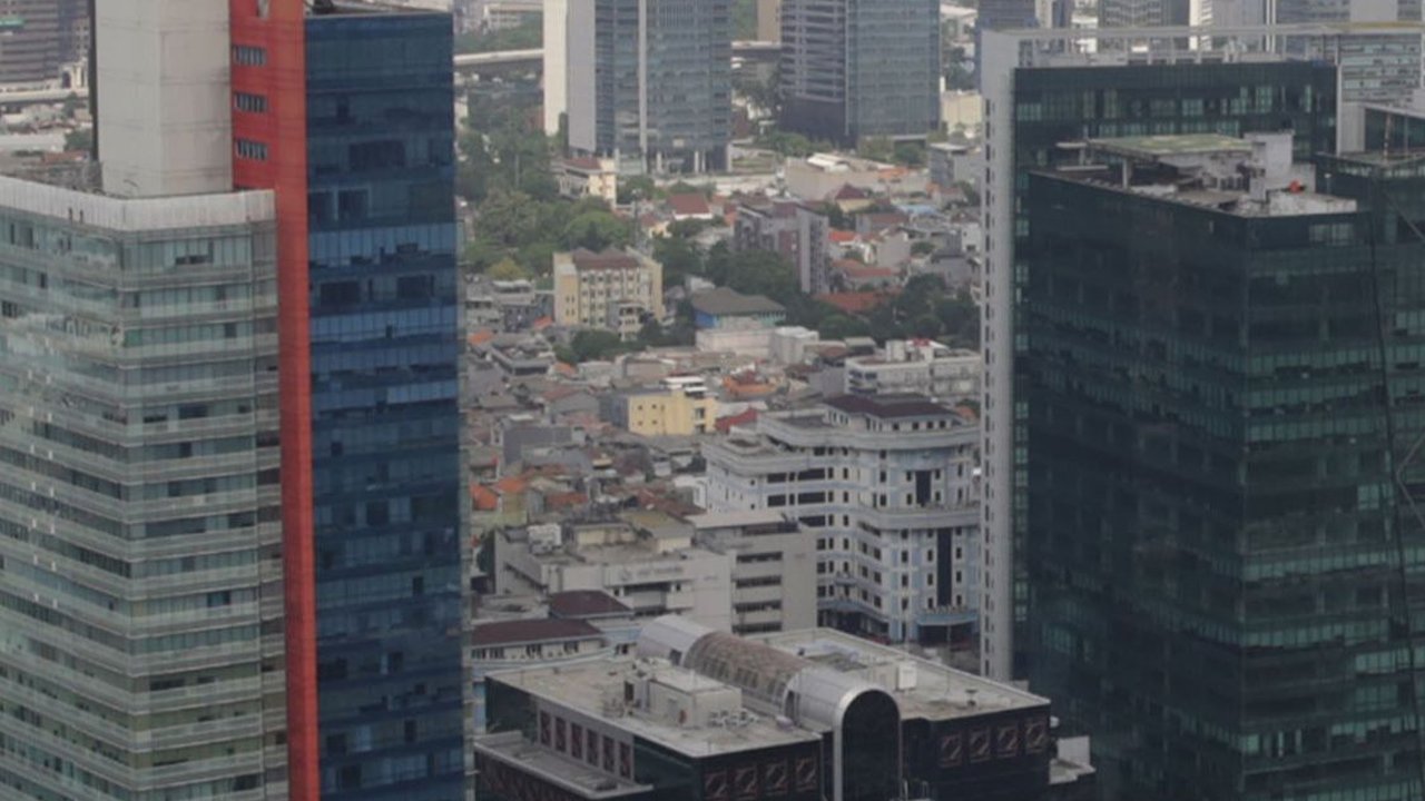 Ekonomi Indonesia Diprediksi Tak Capai 5 Persen di 2024, Inflasi Aman?