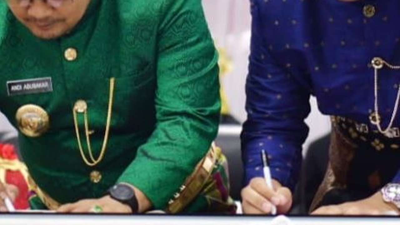 Hadiri HUT Bantaeng ke-769, Pj Gubernur Sulsel Ajak Sukseskan Program Budidaya Pisang Cavendish