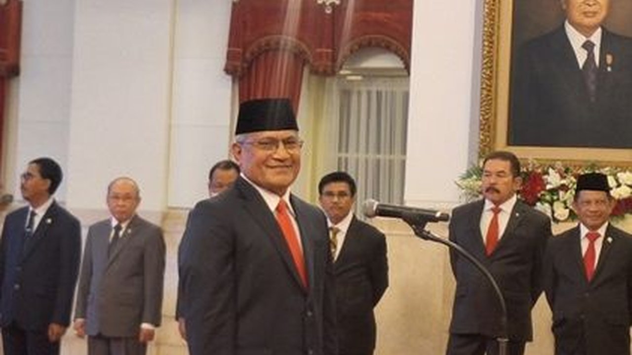 Dilantik Jokowi, Marthinus Hukom Resmi Jabat Kepala BNN