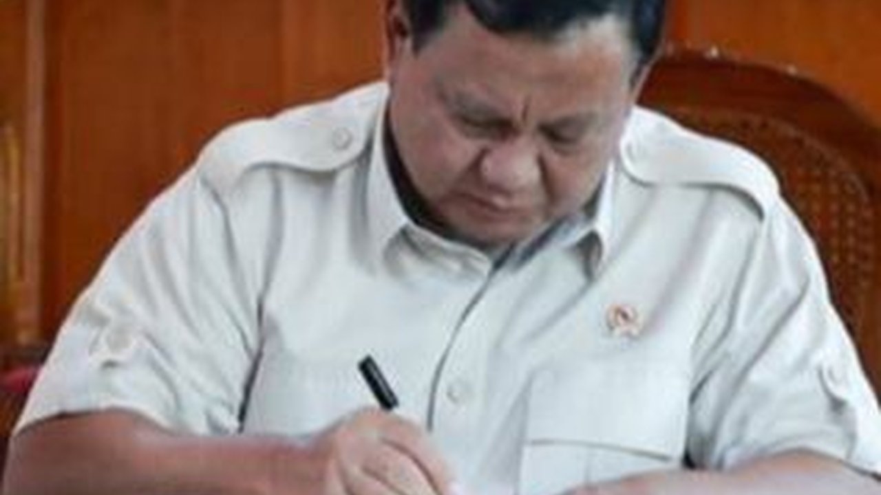 Prabowo: Pak Jokowi Diserang, Ibu Iriana Juga, Ini Apa Ini?