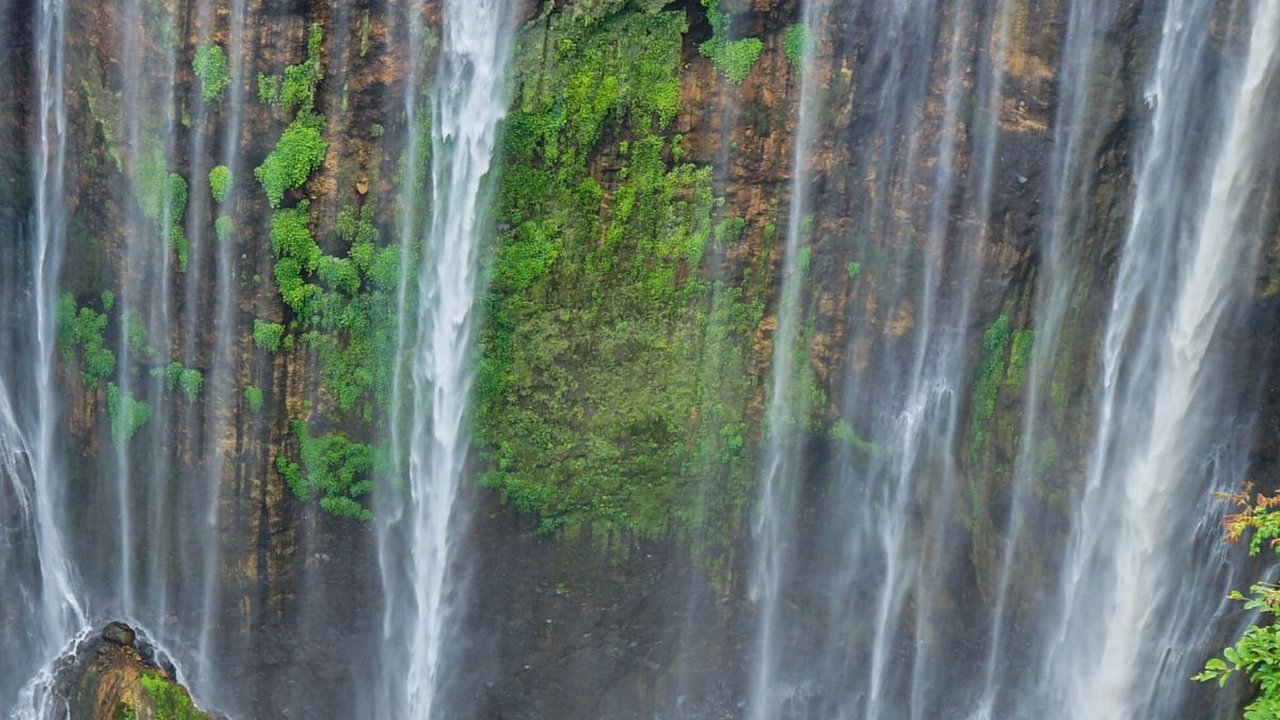Ini 13 Destinasi Wisata yang Harus Kamu Kunjungi Saat Liburan ke Jawa Timur