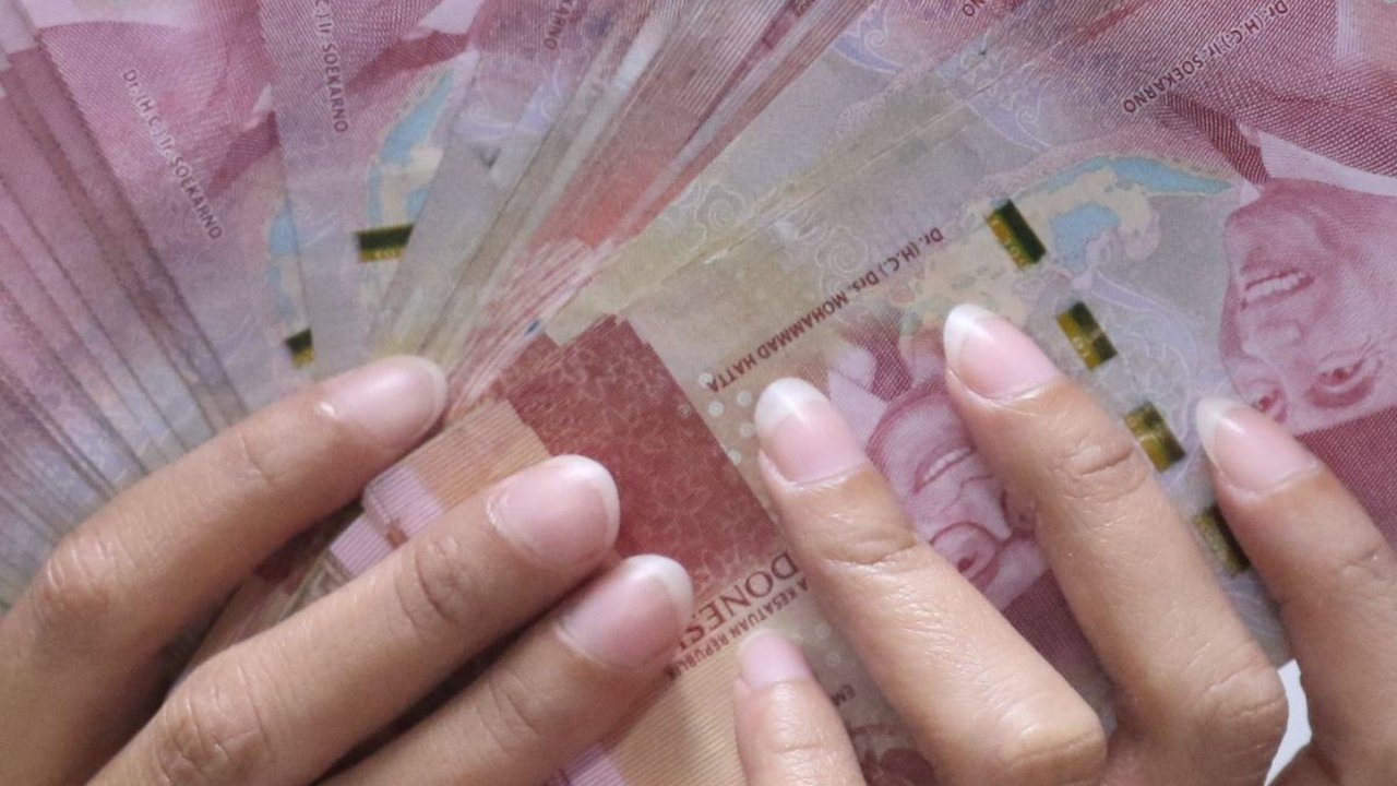 Survei: Sumber Stres Nomor Satu Bagi Wanita Adalah Uang