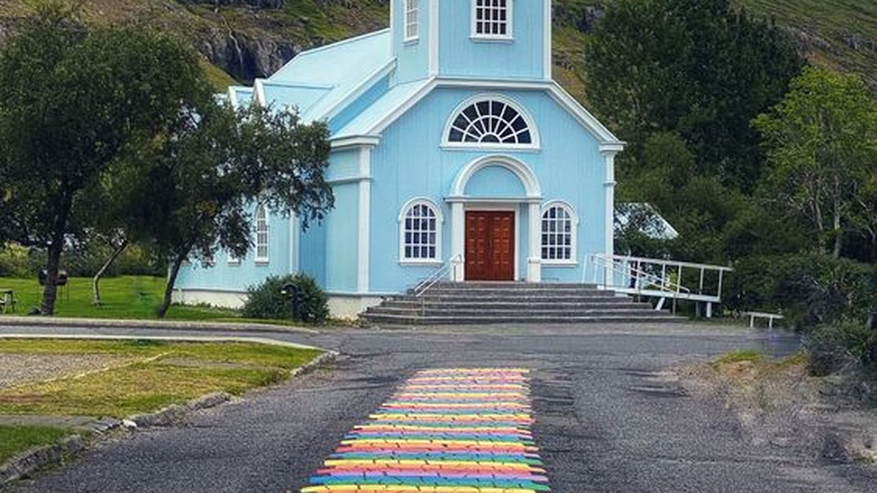 Fakta Unik Islandia, Negara Paling Bahagia di Dunia