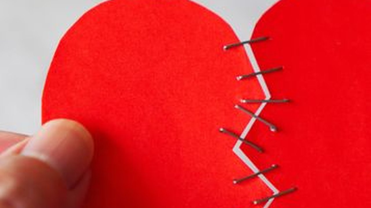 Benarkah Laki-Laki Patah Hati Lebih Lama daripada Perempuan Saat Putus Cinta?