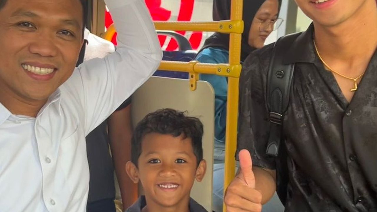 Belum Sarapan, Pemain Timnas Marselino Terciduk Bupati Bawa Mi Instan di Dalam Bus