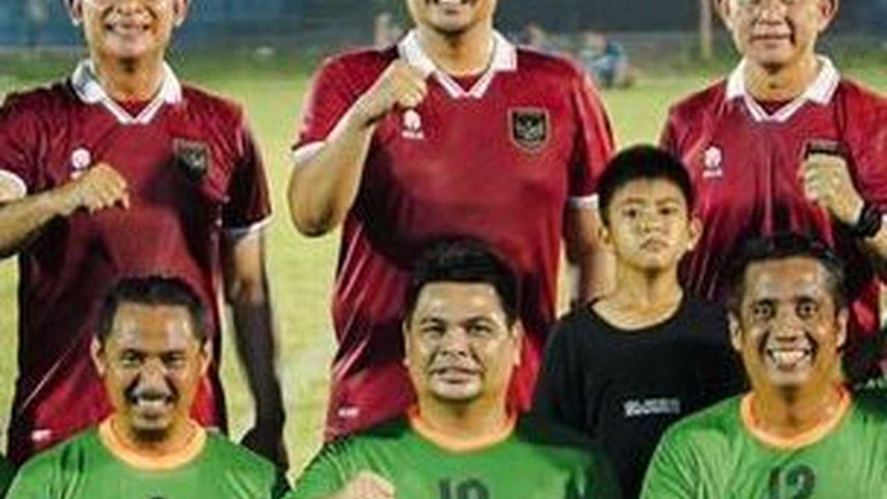 Tim Sepak Bola Pemkot Medan Tanding Lawan Kepling di Stadion Teladan, Berlangsung Seru