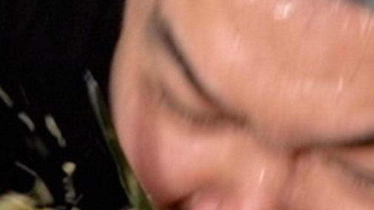 Aksinya Jatuh saat Review Soto Viral, Simak Deretan Fakta Youtuber Nex Carlos
