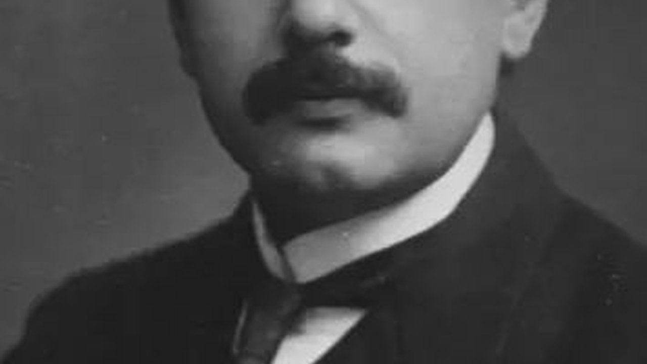 Satu Kesalahan Einstein dari Beberapa Prediksi yang Tepat soal Angkasa