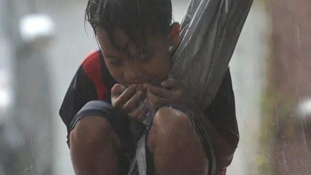 Bocah Pengais Rezeki