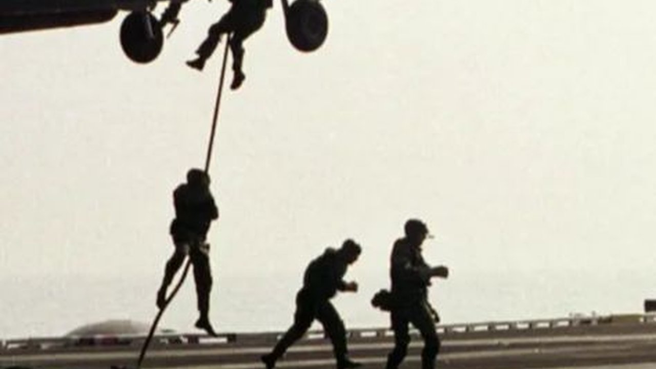 Operasi Rahasia Navy Seal & SAS Buru Jenderal Pembantai Muslim Bosnia