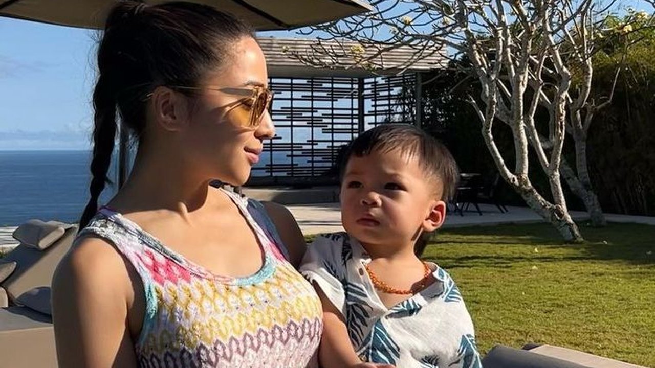 Rayakan Ulang Tahun ke-29, Intip Momen Nikita Willy Liburan di Bali Bareng Keluarga