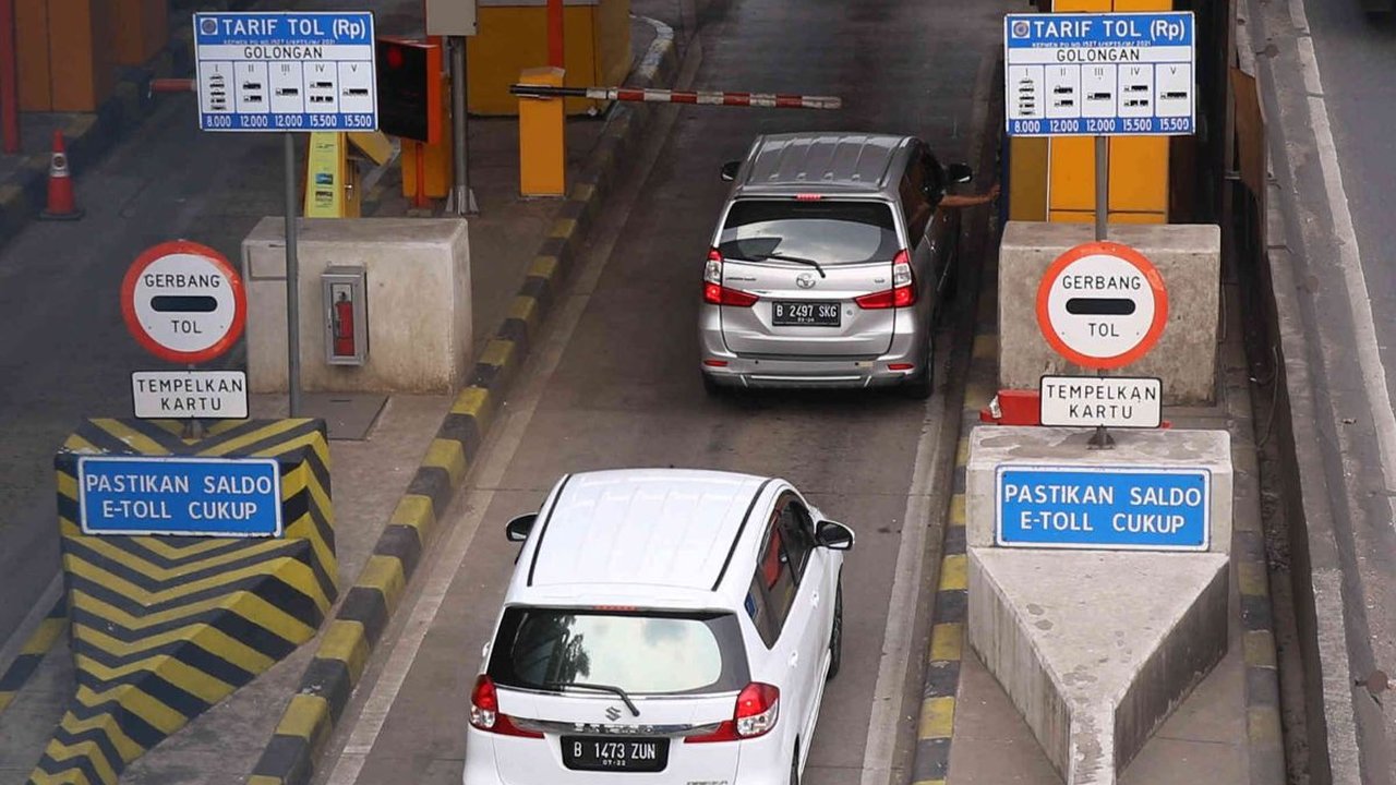 Ada Sistem Bayar Tol Tanpa Sentuh, Tarif Tol Bakal Naik?