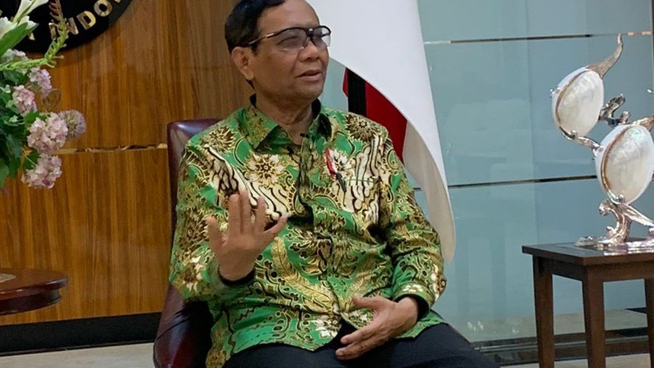 Blak-Blakan Momen Dibisiki, Mahfud MD Ungkap Pesan Penting Megawati