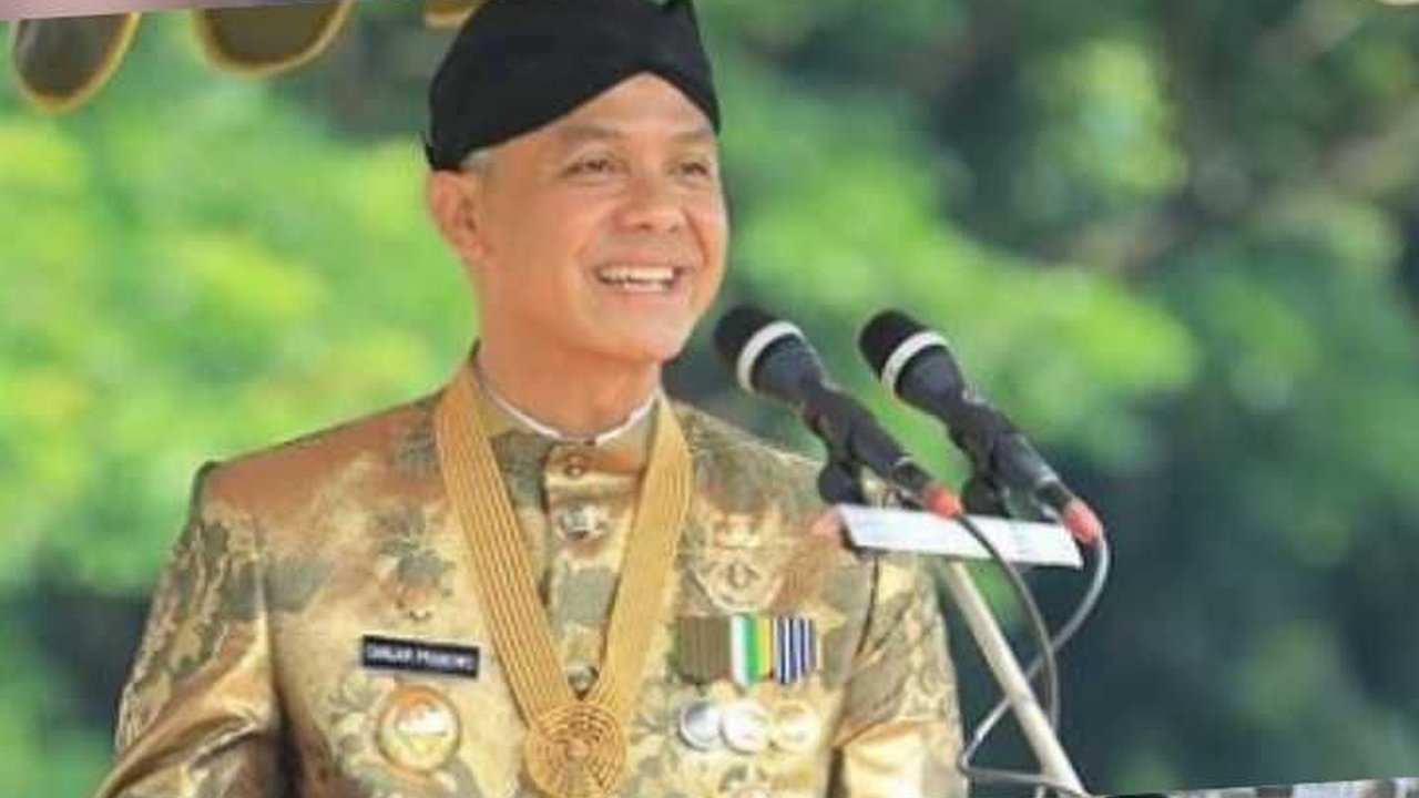 LSI Denny JA: Publik Percaya Capres Pilihan Jokowi Adalah Prabowo