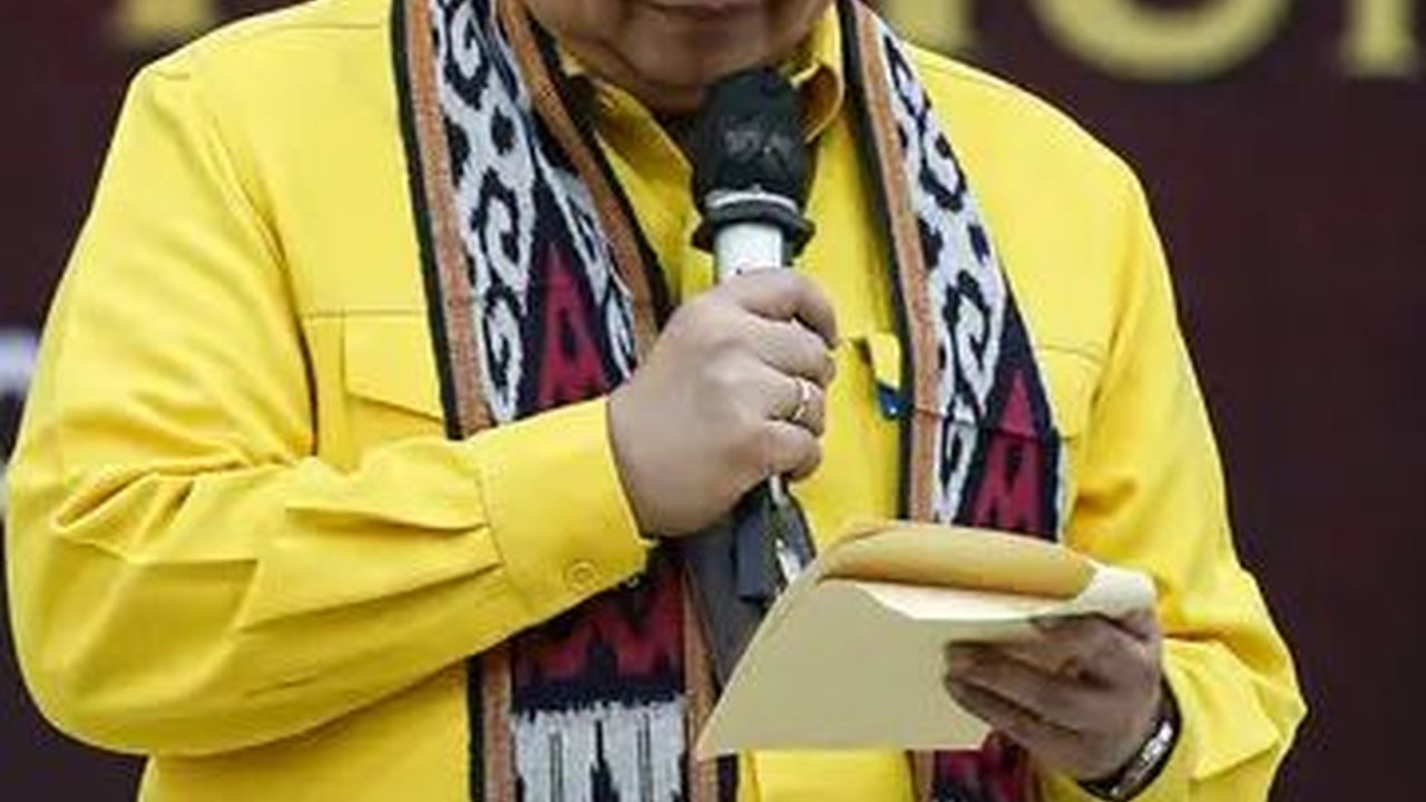 Hasil Rapat Dewan Pakar: Tak Ada Munaslub, Golkar Harus Bikin Poros Baru dan Airlangga Tetap Capres