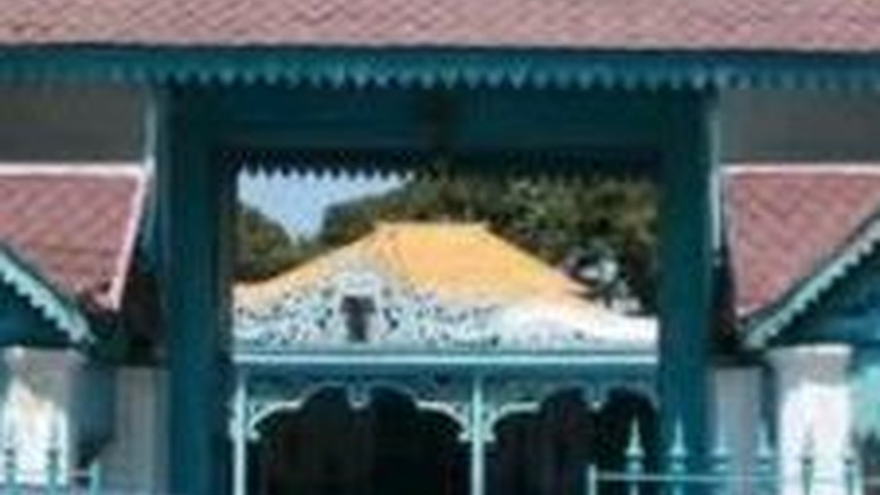 Mengenal Kori Brajanala Lor, Pintu Masuk Utama Menuju Keraton Surakarta