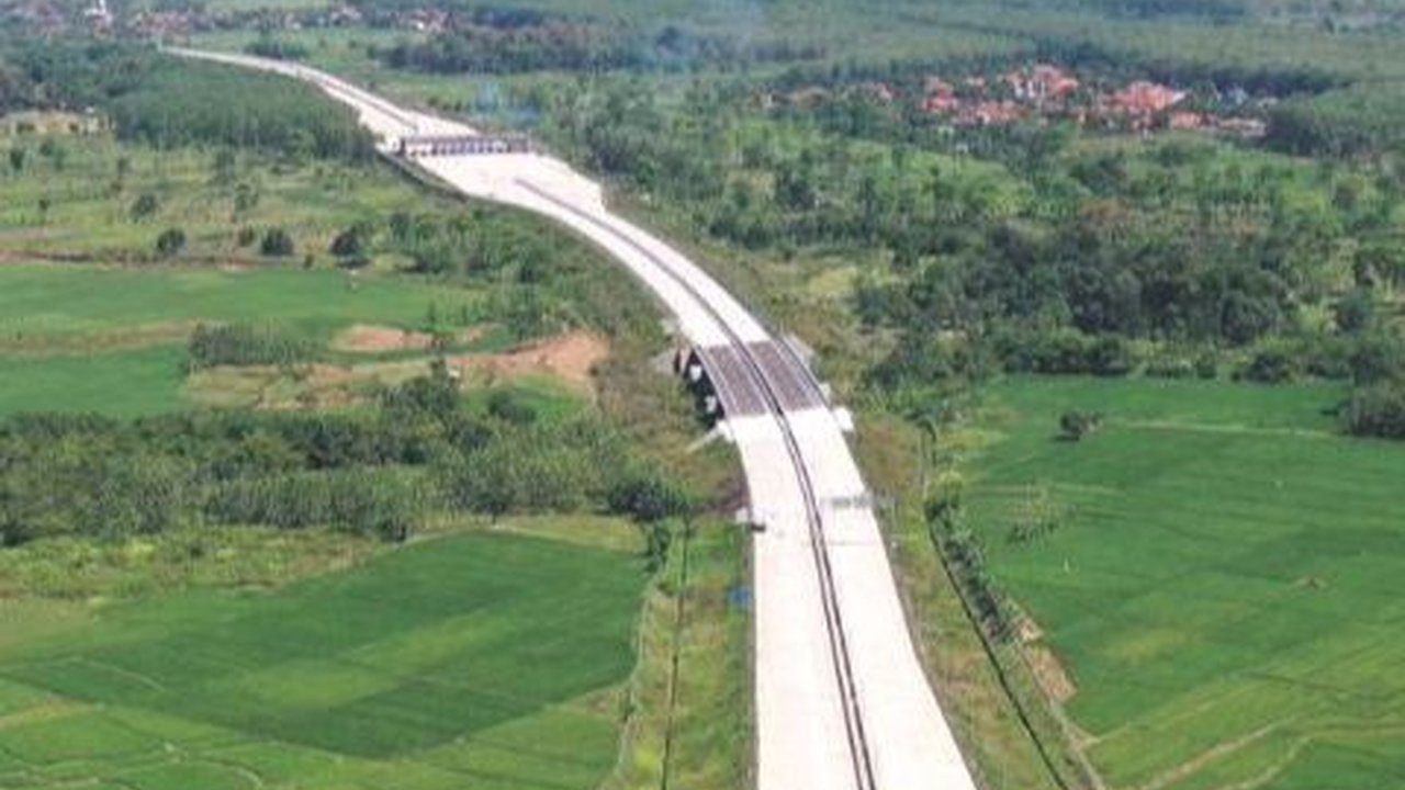 Menunggu Efek Positif Tol Cisumdawu untuk Kinerja Bisnis Bandara Kertajati