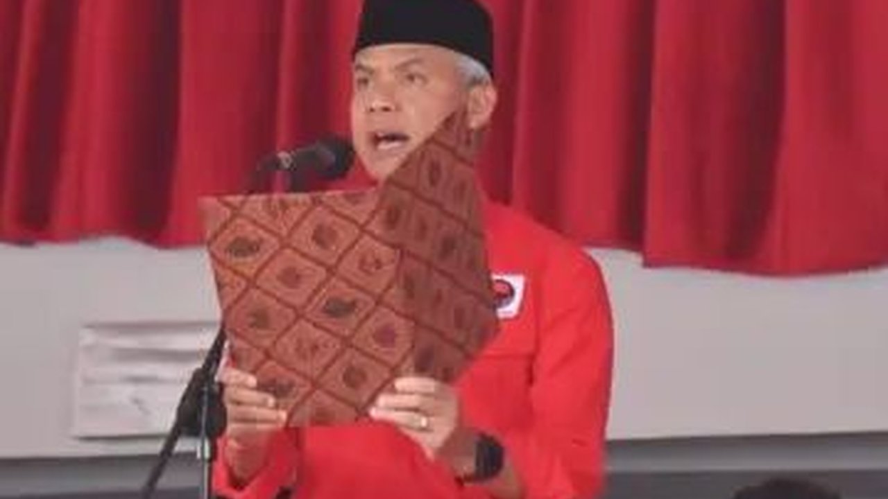 Ganjar Dorong Lulusan SMK Jadi Tenaga Kerja Terampil dan Berdaya Saing Tinggi