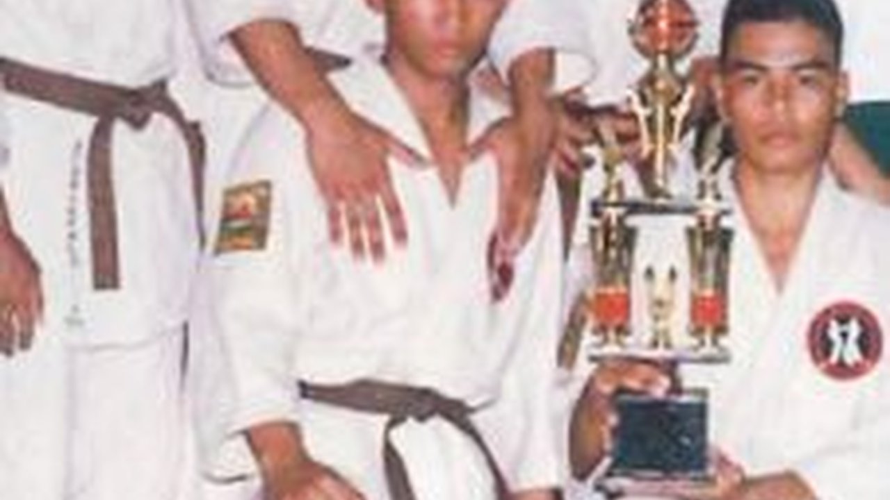 Sabuk Hitam Sejak Muda, ini Potret Lawas Kapolri Raih Juara Judo Hingga Pegang Piala
