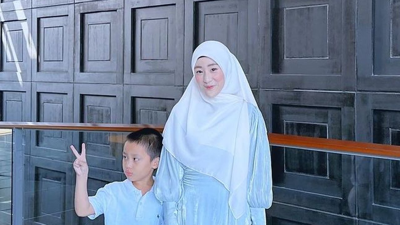 Pesan Menyentuh untuk Anaknya Bikin Haru, Intip Potret Manis Larissa Chou bareng Yusuf