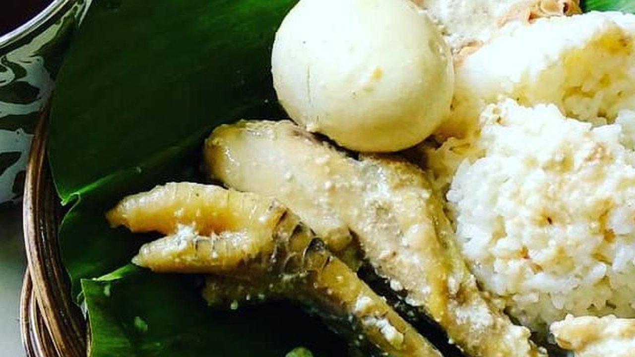 Mengenal Sego Penek, Opor Ayam Khas Purworejo dengan Campuran Nangka