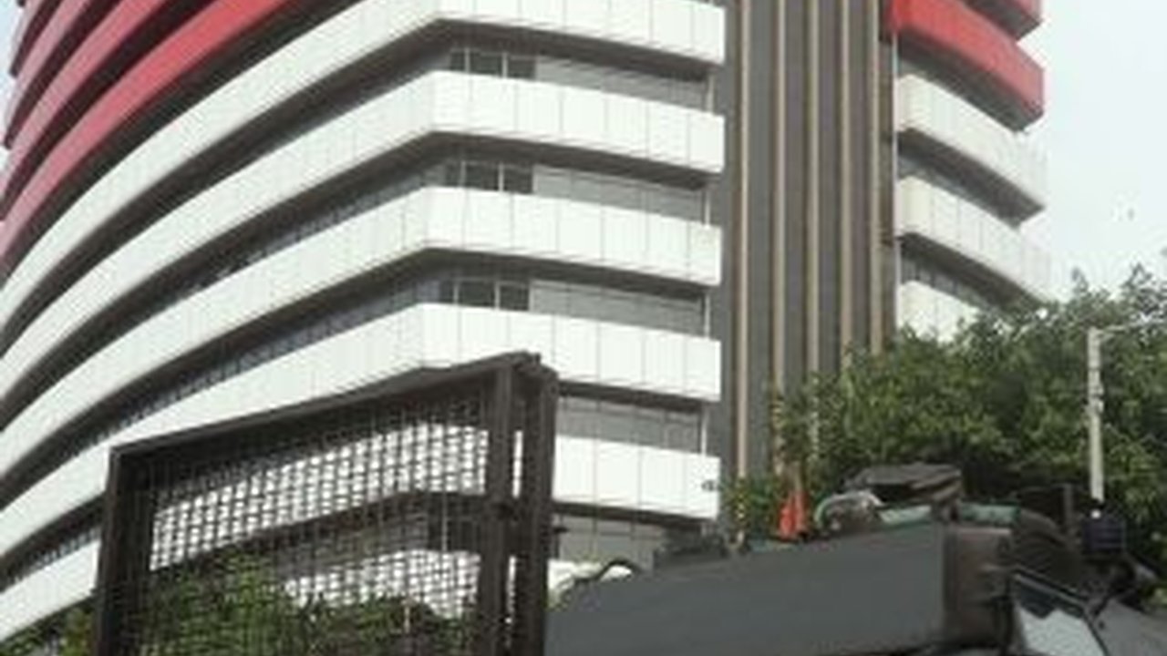 Geledah 7 Kantor Dinas dan RSUD Terkait Kasus Bupati Muna, KPK Sita Dokumen