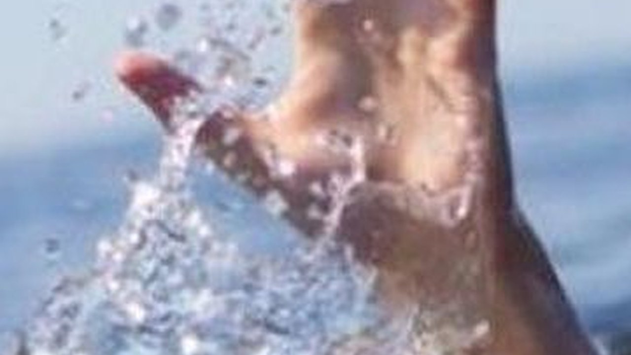 Jalani Pengobatan Alternatif Mandi di Danau Kuari Bogor, Tiga Orang Hilang Tenggelam