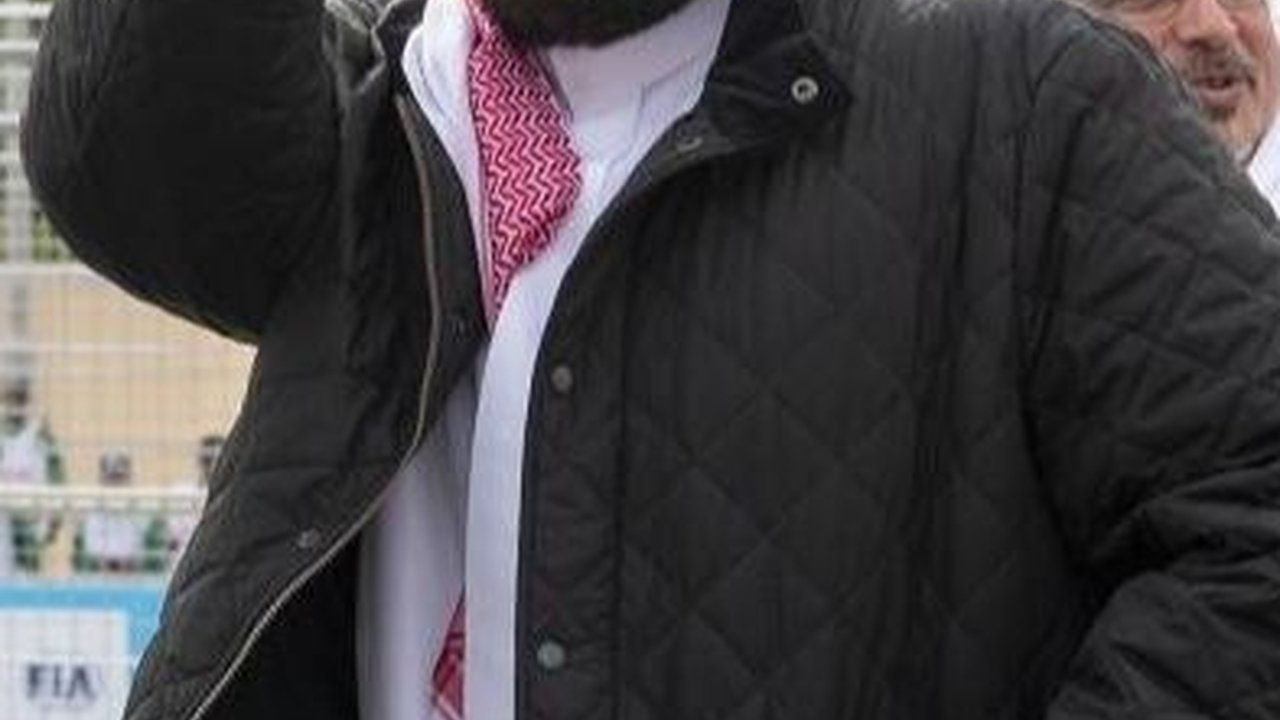 Penampilan Langka Pangeran Muhammad bin Salman dalam Balutan Outfit Kasual, Tampak Tampan dan Gagah
