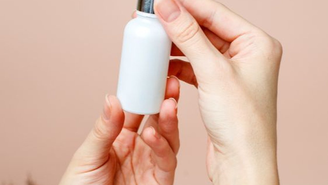 Skin Purging Saat Mencoba Produk Skincare Baru, Bahaya Nggak Sih?