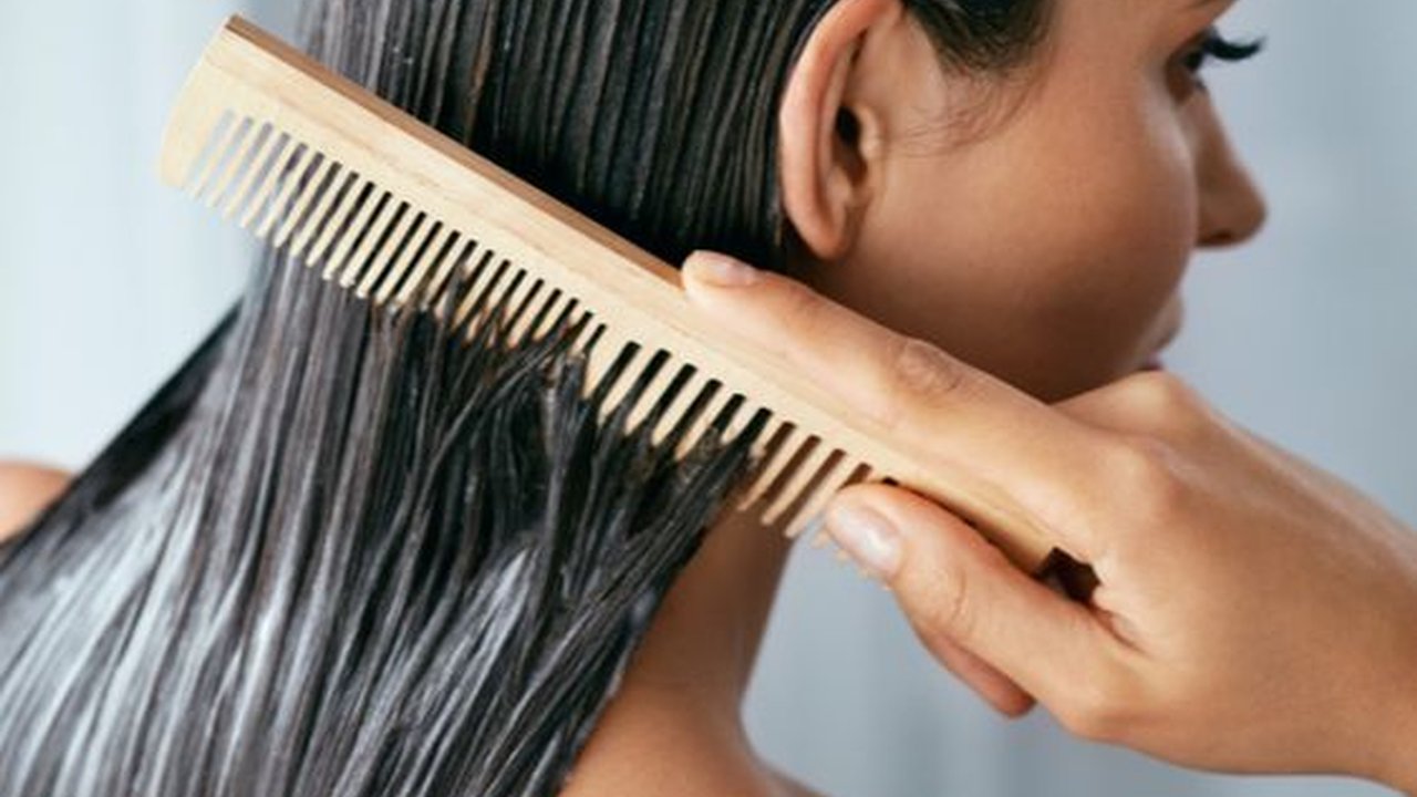 Seberapa Penting Pakai Kondisioner Buat Rambut?