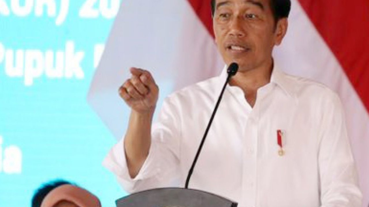 Pesan Jokowi Kepada Relawan: Jangan Pilih Pemimpin Enak-enakan Duduk di Istana