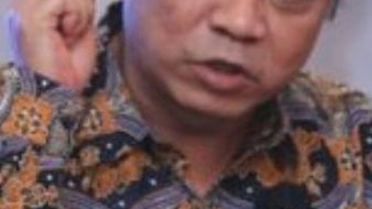 Kaget Dapat Tugas Berat, Menkominfo Budi: Untung Ada Wamen, Kalau Sendiri Agak Pecah Kepala