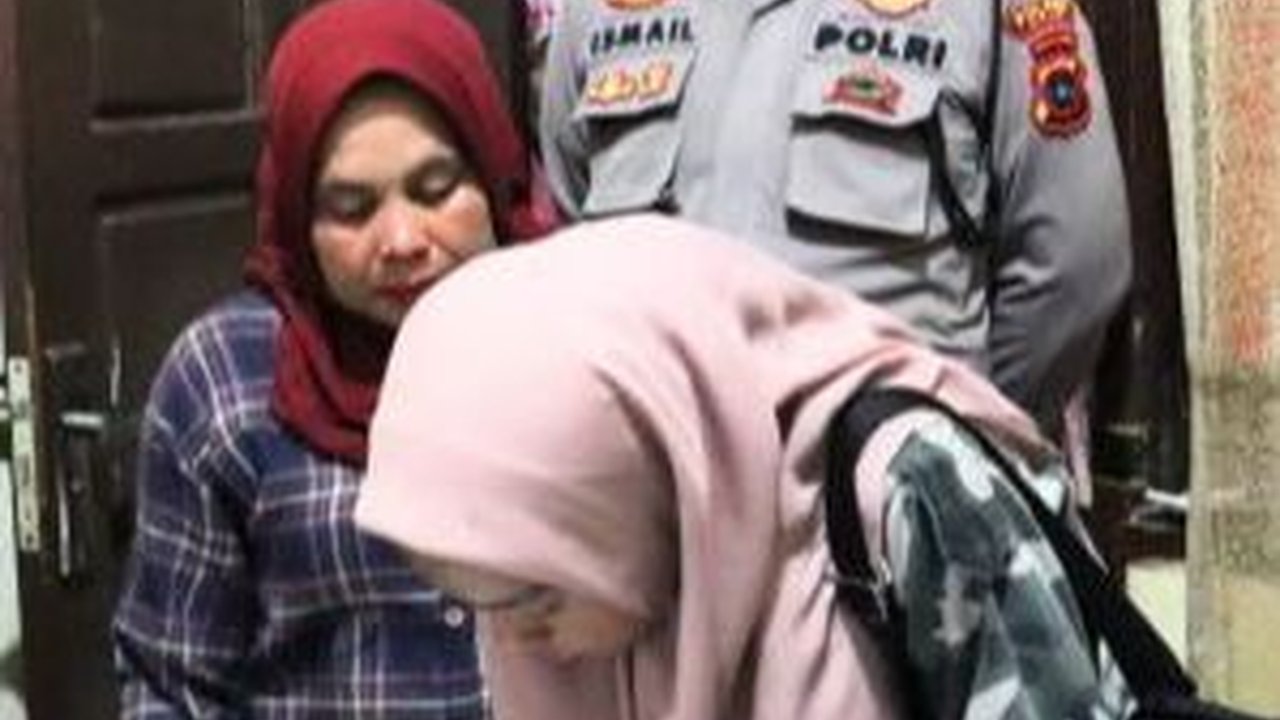 Kesal Ditilang, Ibu dan Anak Unggah Video TikTok Maki-Maki Polri Pakai Ucapan Kotor