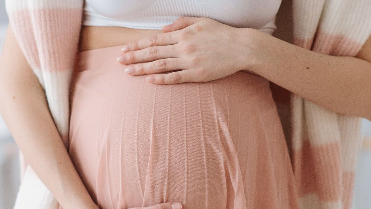 Panduan Memilih Pakaian yang Tepat untuk Ibu Hamil